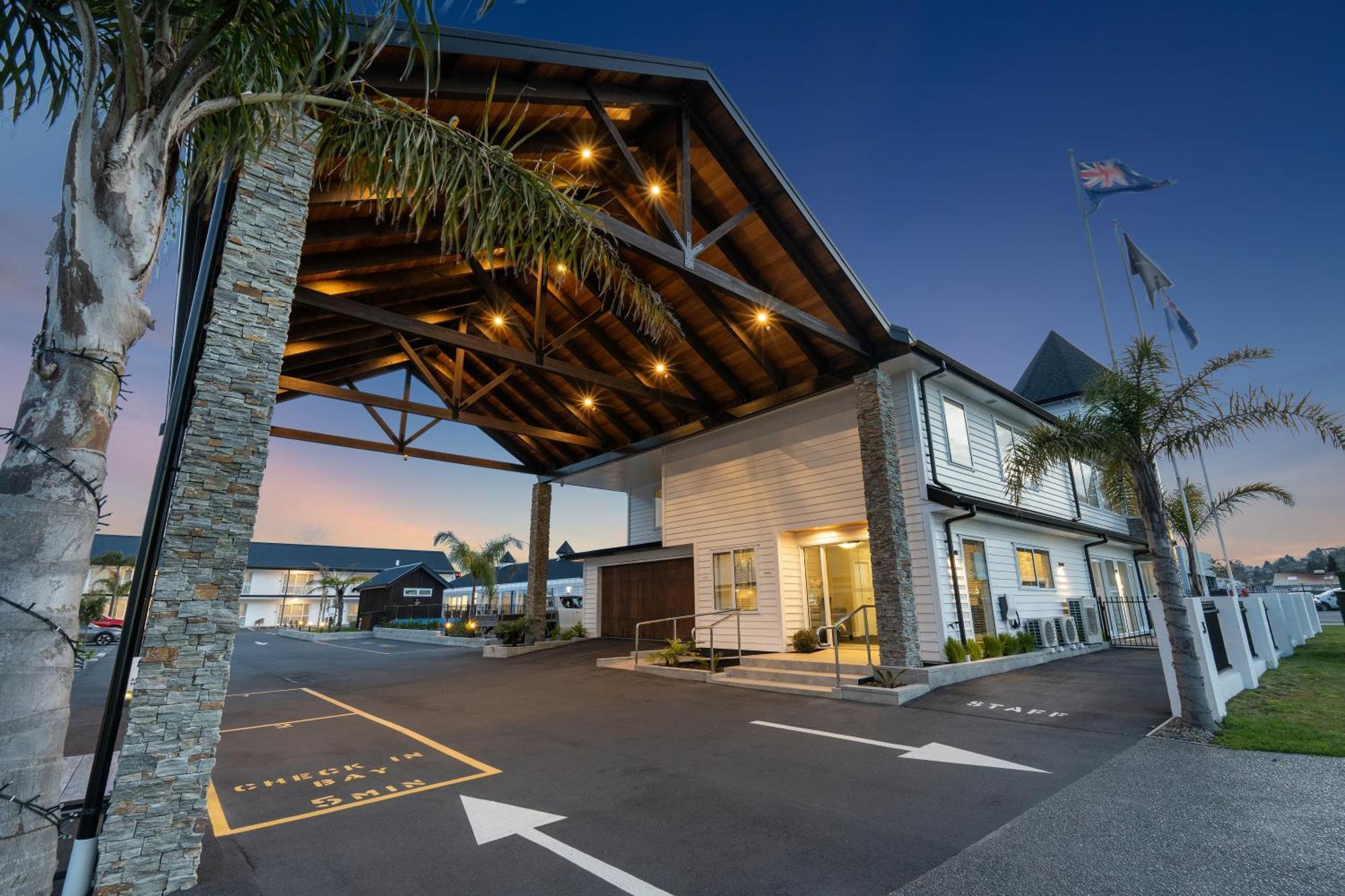 Newina Rotorua 호텔 외부 사진