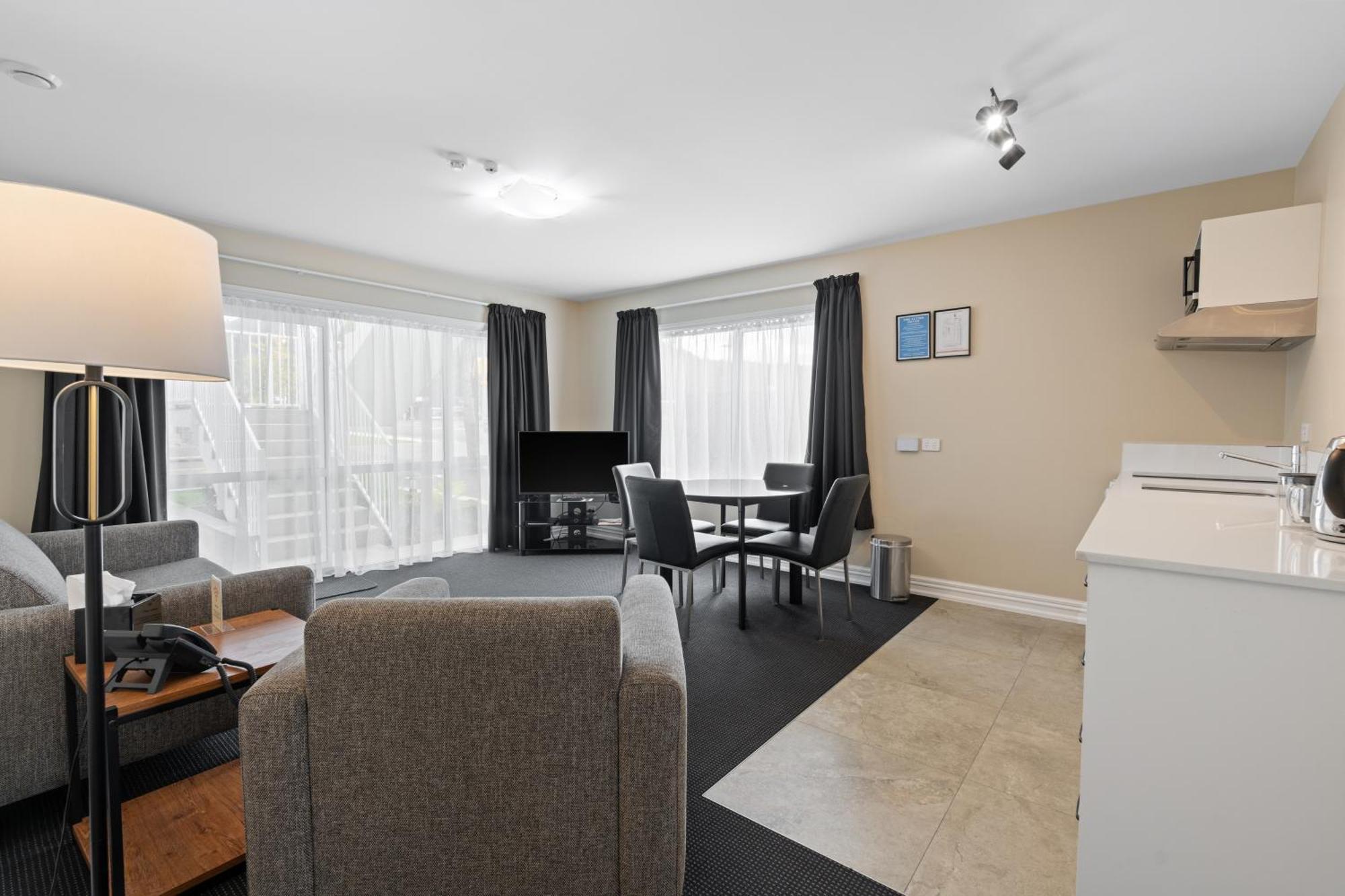 Newina Rotorua 호텔 외부 사진